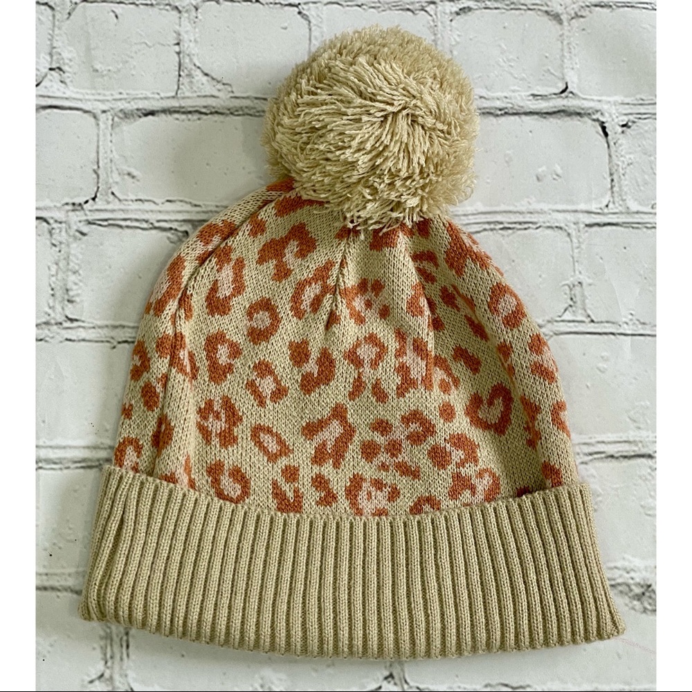 Hurley Vermont Pom Beanie NWT! - Picture 6 of 10